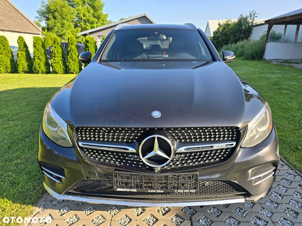 Mercedes-Benz GLC - 2