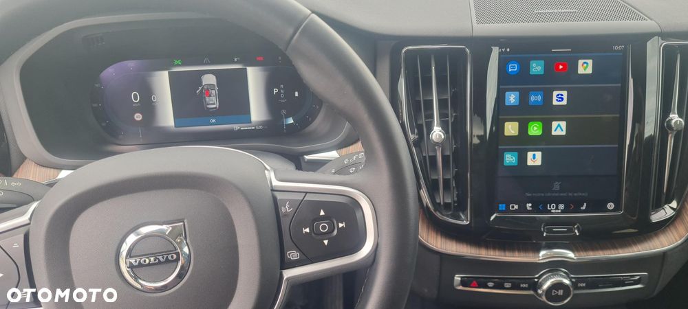 Volvo XC 60 B5 B AWD Geartronic Momentum Pro - 22