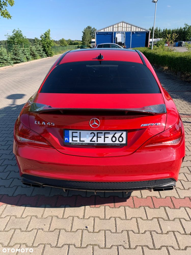 Mercedes-Benz CLA 45 AMG 4Matic 7G-DCT - 5