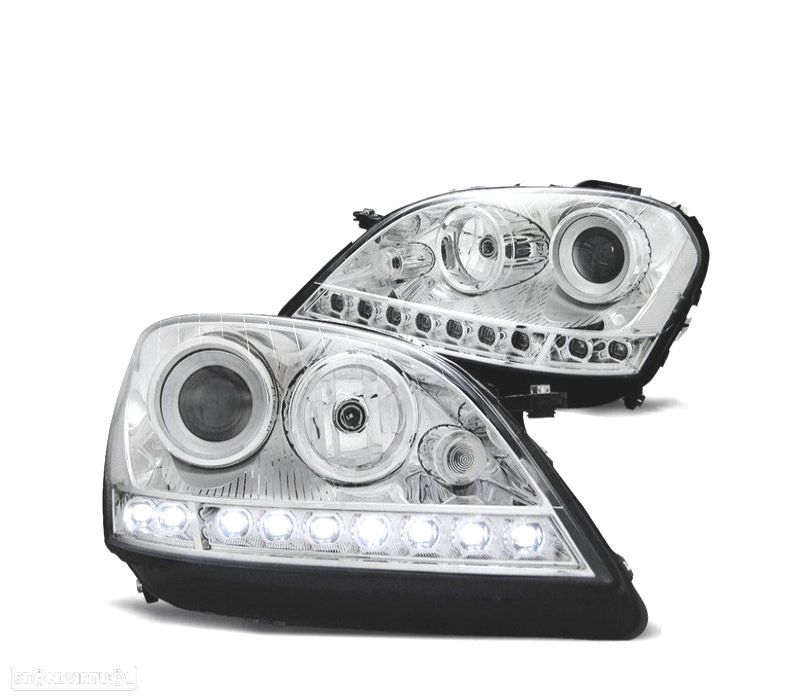 FARÓIS OPTICAS LUZ DIURNA LED MERCEDES ML W164 05-08 FUNDO CROMADO - 1