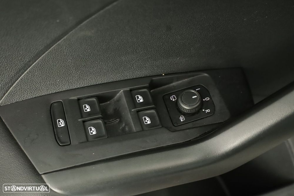 VW T-Cross 1.0 TSI Life - 19