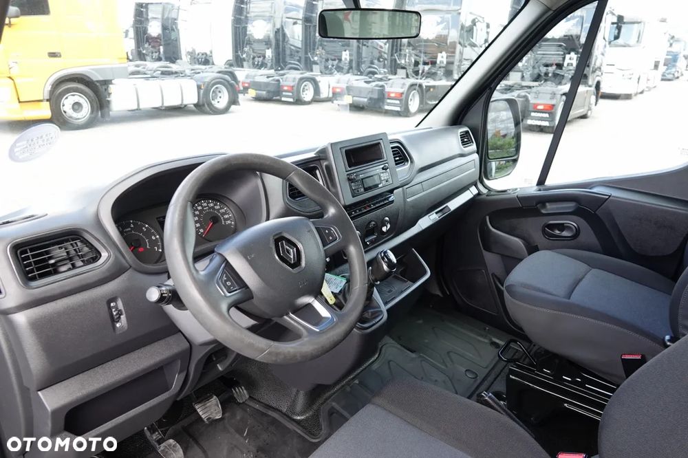Renault MASTER   / CHŁODNIA / THERMO KING / WINDA DHOLLANDIA 750 KG / SPROWADZONY - 27