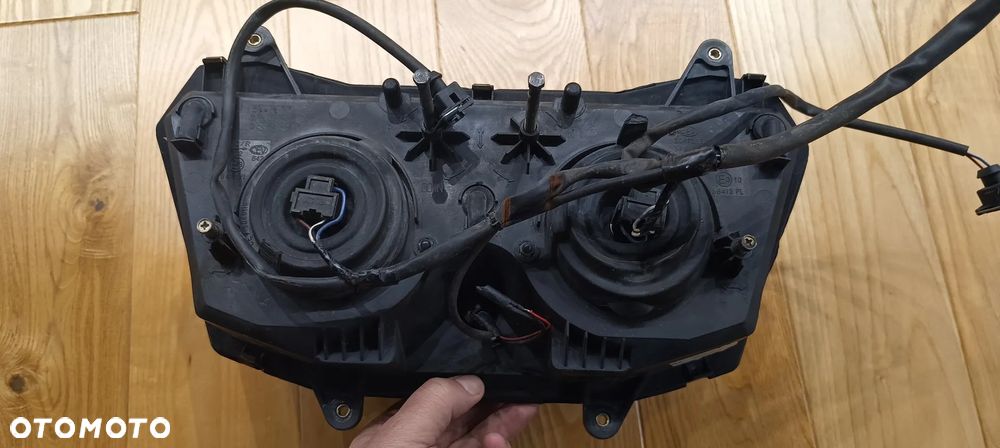 APRILIA ETV CAPONORD 1000 REFLEKTOR LAMPA  2004 - 9