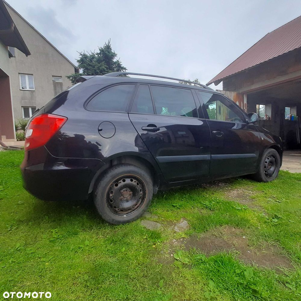 Skoda Fabia - 5