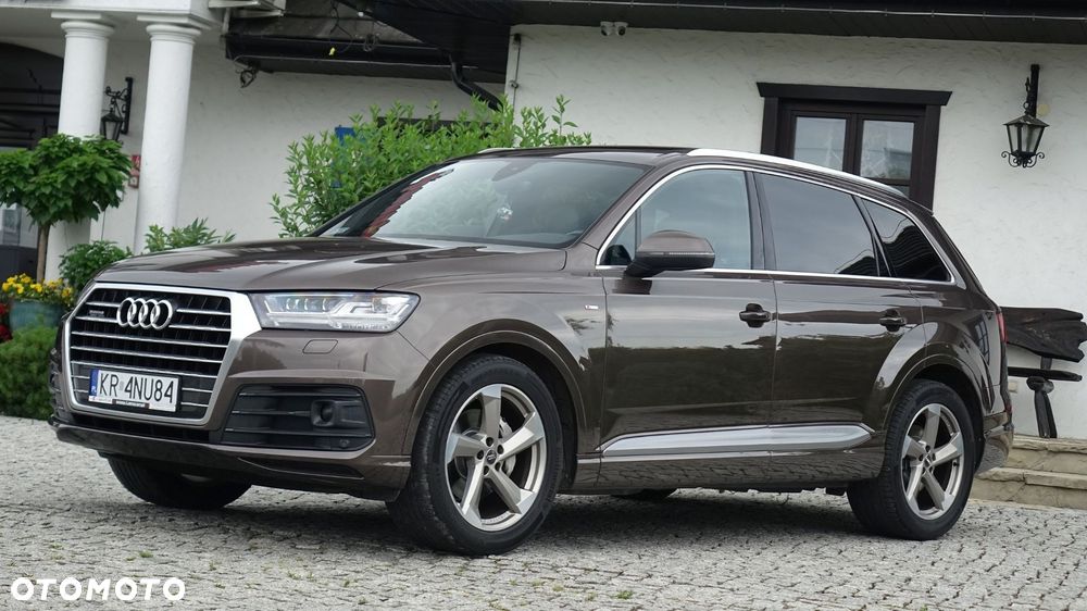 Audi Q7 - 10