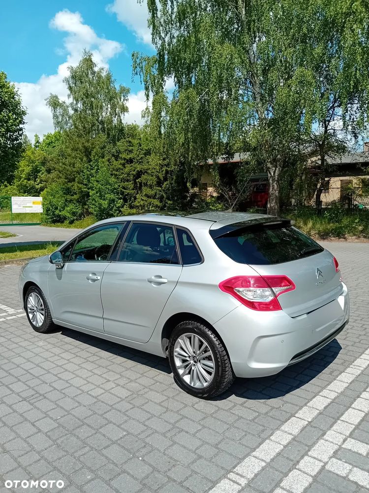 Citroën C4 HDi 90 Attraction - 27