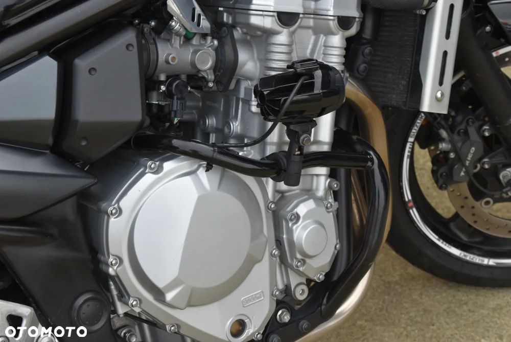 Suzuki Bandit - 33