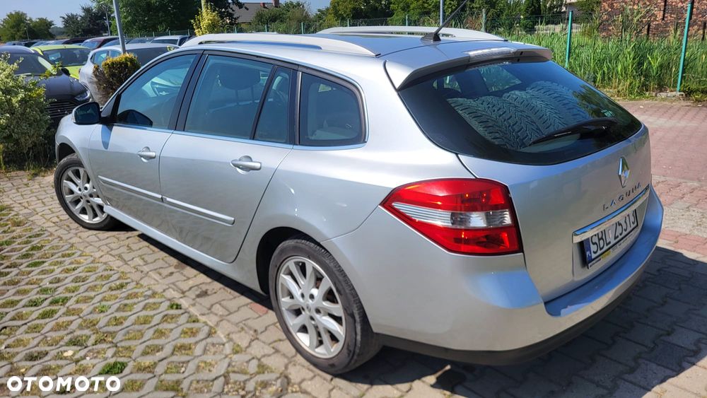 Renault Laguna 2.0 DCi FAP Expression - 11