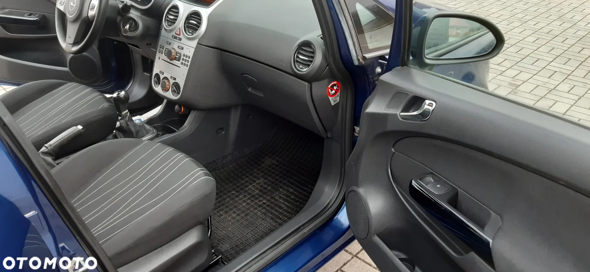 Opel Corsa 1.2 16V Color Edition - 18