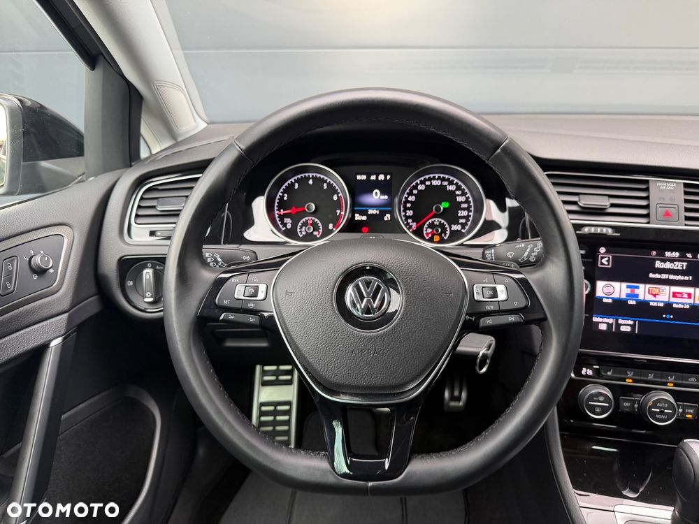 Volkswagen Golf 1.5 TSI BMT Evo IQ Drive DSG - 21