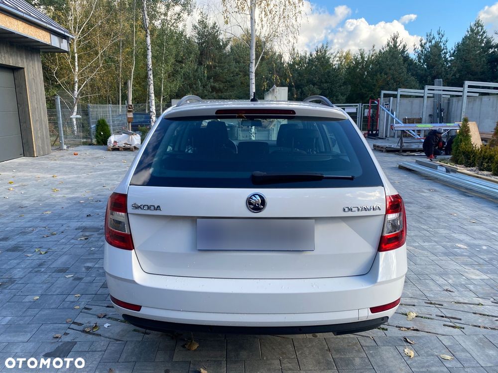 Skoda Octavia - 6