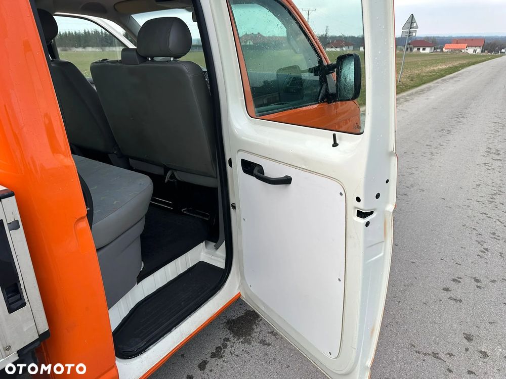 Volkswagen Transporter - 18