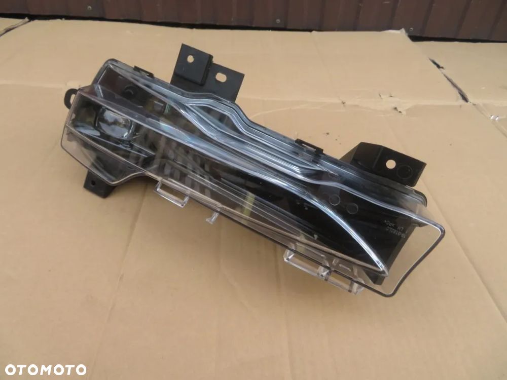 HALOGEN LEWY LED DRL TESLA Y 20R- KRAKÓW - 5