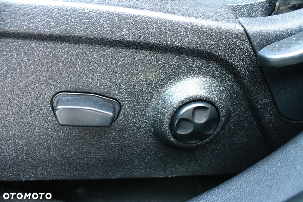 Fiat Freemont 2.0 Multijet 16V DPF Automatik Allrad Lounge - 12