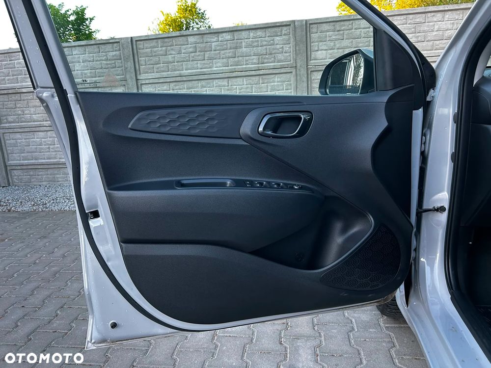 Hyundai i10 1.0 Modern - 12