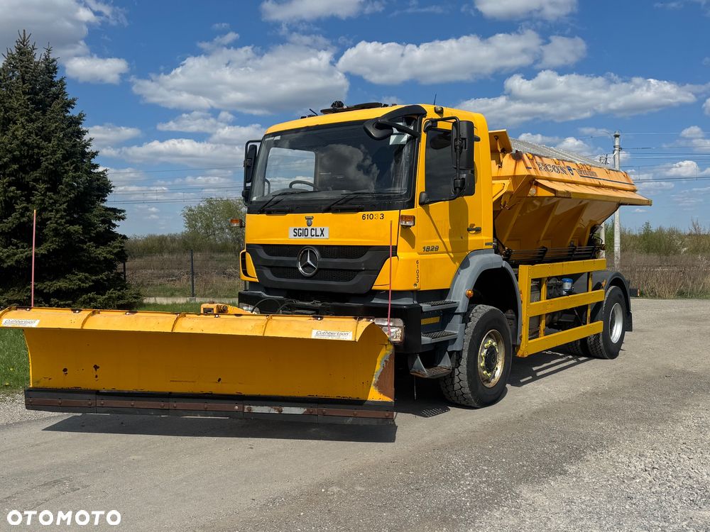 Mercedes-Benz Axor 1829 4x4 solarka piaskarka Pług - 23