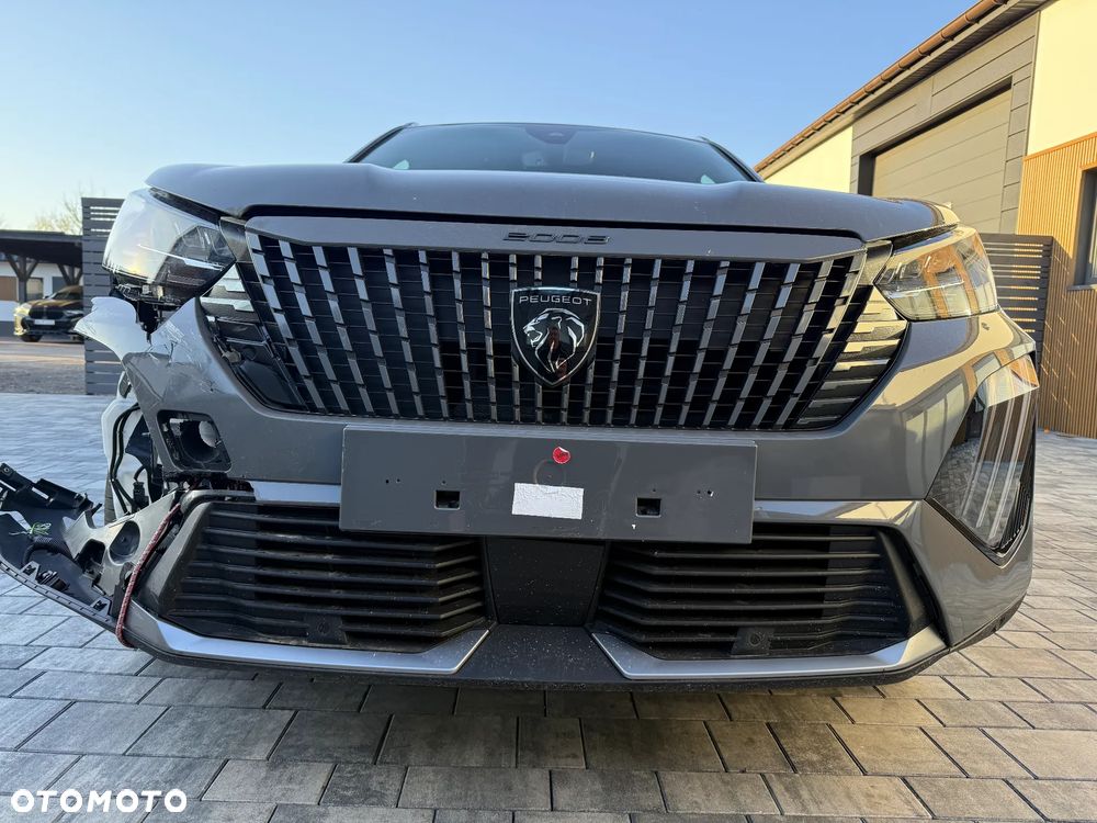 Peugeot 2008 GT+ - 3
