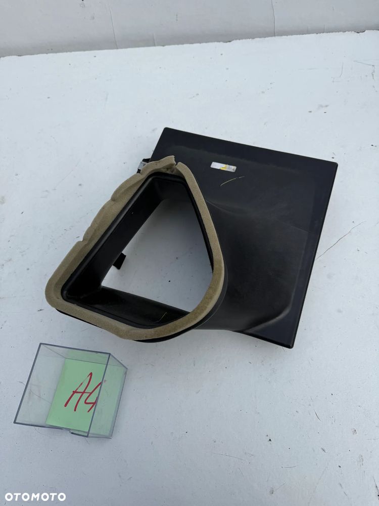 KIEROWNICA POWIETRZA WLOT LAND ROVER REANGE ROVER VELAR J8A2-8C465-AE - 1