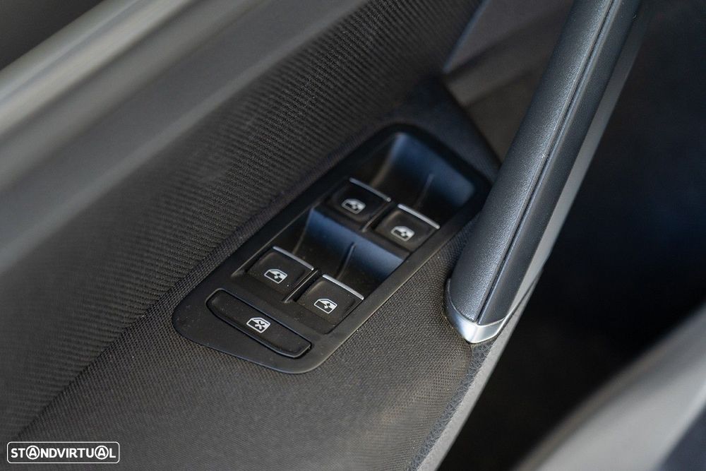 VW Golf 2.0 TDI GTD DSG - 15