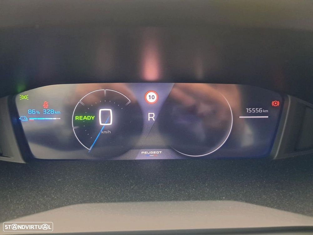 Peugeot e-208 51 kWh Allure - 18