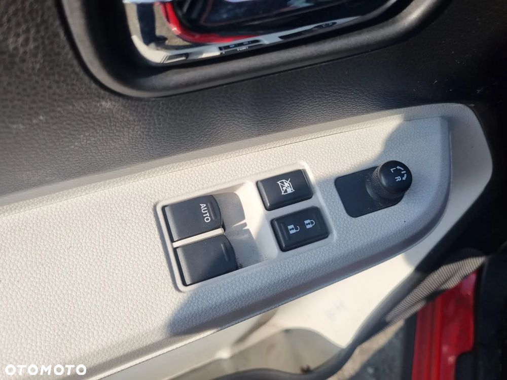 Suzuki Ignis - 13