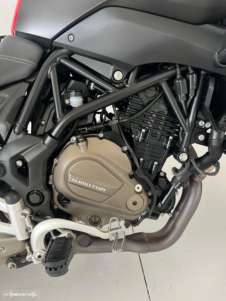 QJ Motor SRT 700 ON - 17