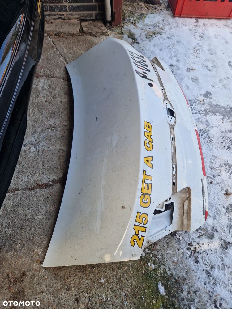 Ford Taurus Tylna Klapa 2015 - 3