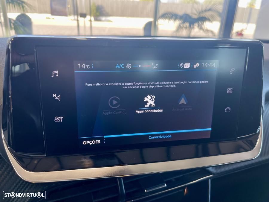 Peugeot 2008 1.2 PureTech Active Pack - 17