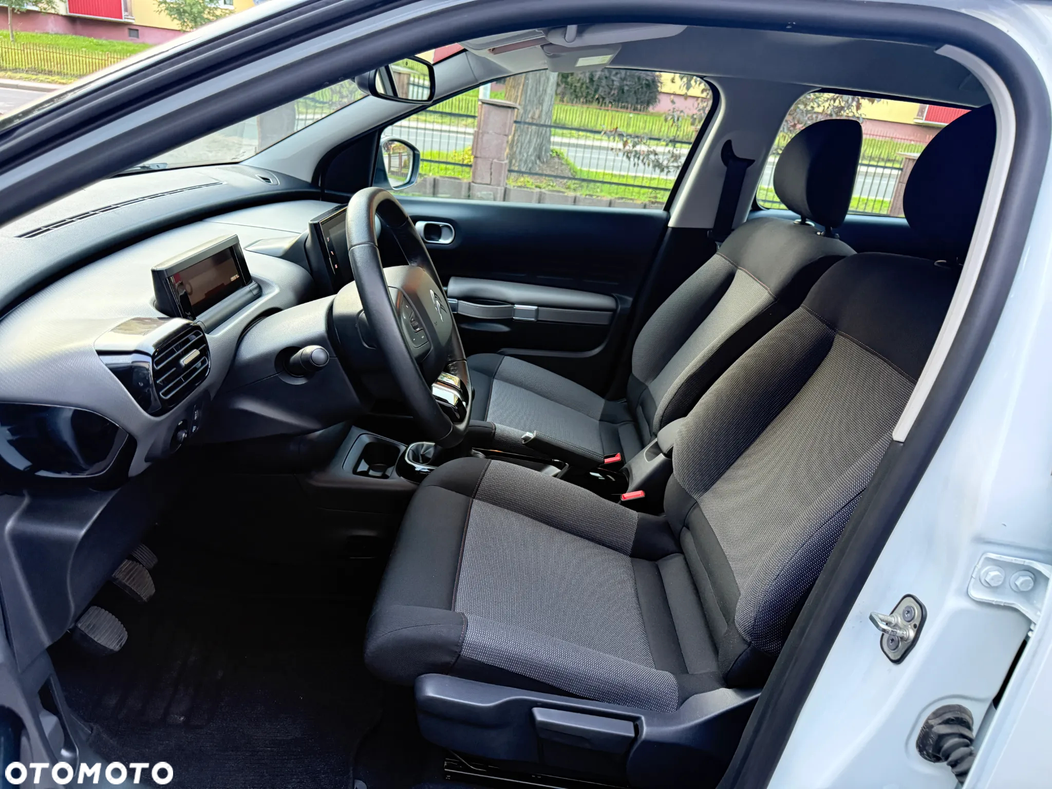 Citroën C4 Cactus 1.2 PureTech Feel Edition S&S - 31