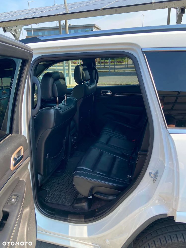 Jeep Grand Cherokee 3.0 CRD Overland - 19