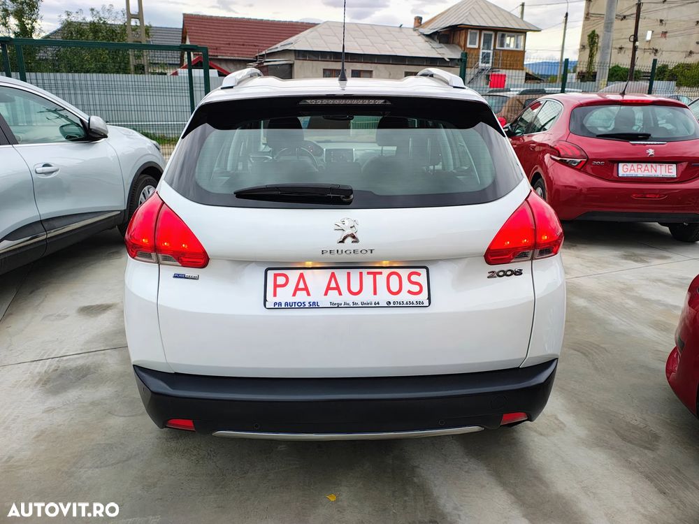 Peugeot 2008 PureTech 110 GPF Stop&Start EAT6 Allure - 28