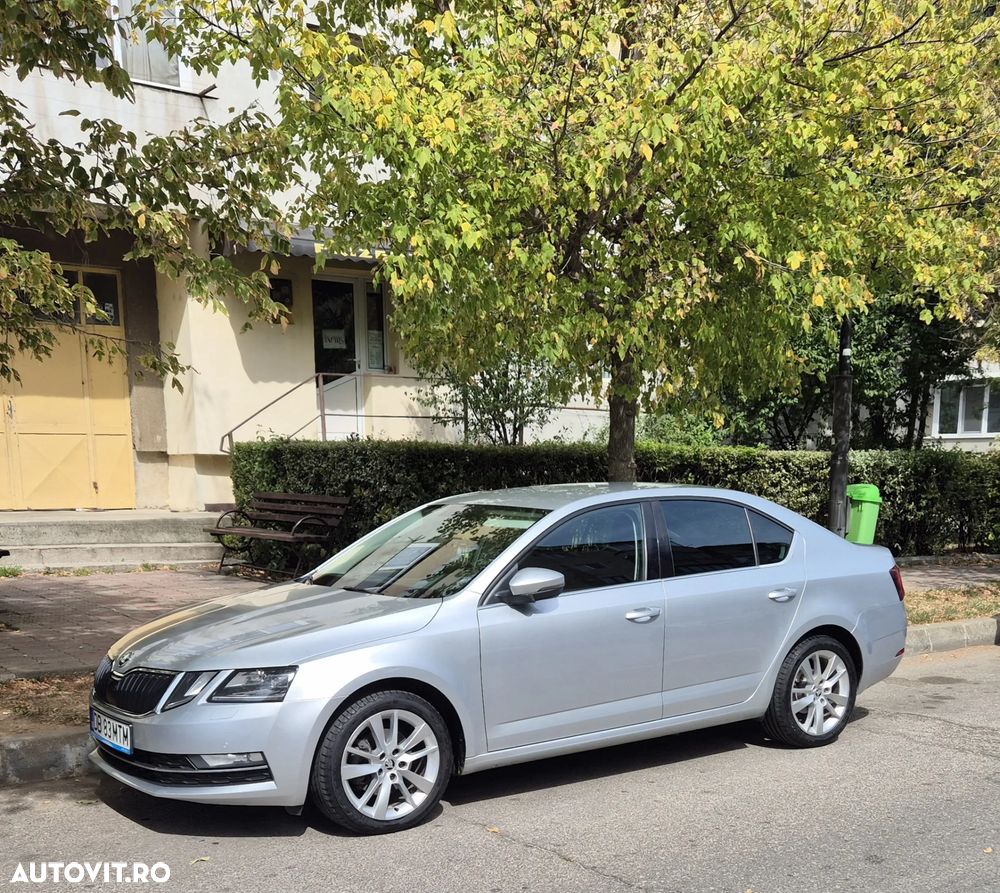 Skoda Octavia 2.0 TDI DSG Ambition - 9