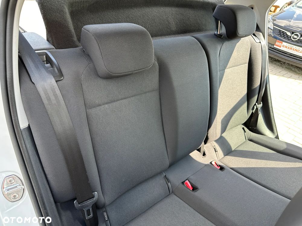 Volkswagen up! - 22
