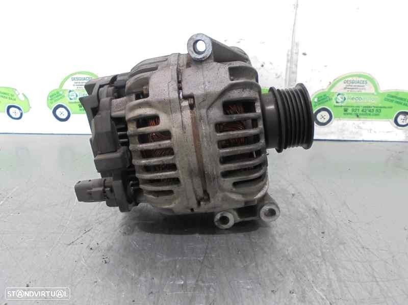 ALTERNADOR RENAULT LAGUNA I 1999 -7700421477 - 2