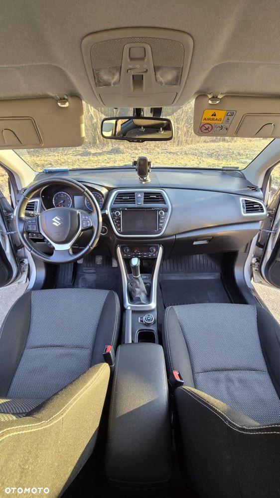 Suzuki SX4 S-Cross - 6
