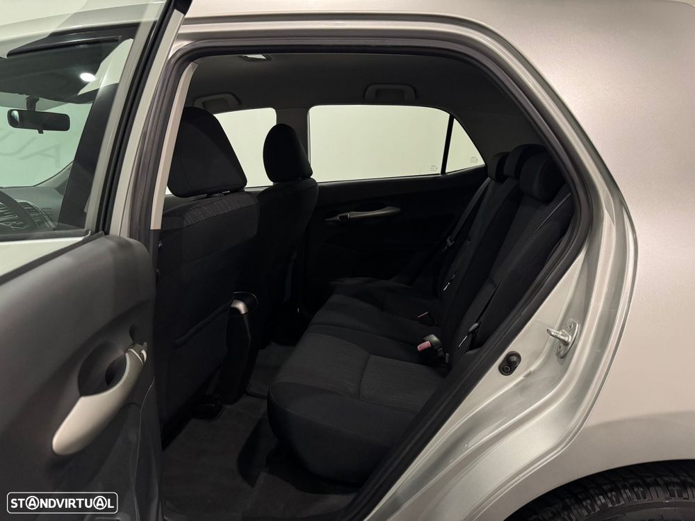 Toyota Auris 1.4 D-4D ACtive+AC - 26