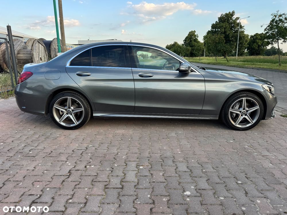 Mercedes-Benz Klasa C 200 4-Matic 9G-TRONIC - 13