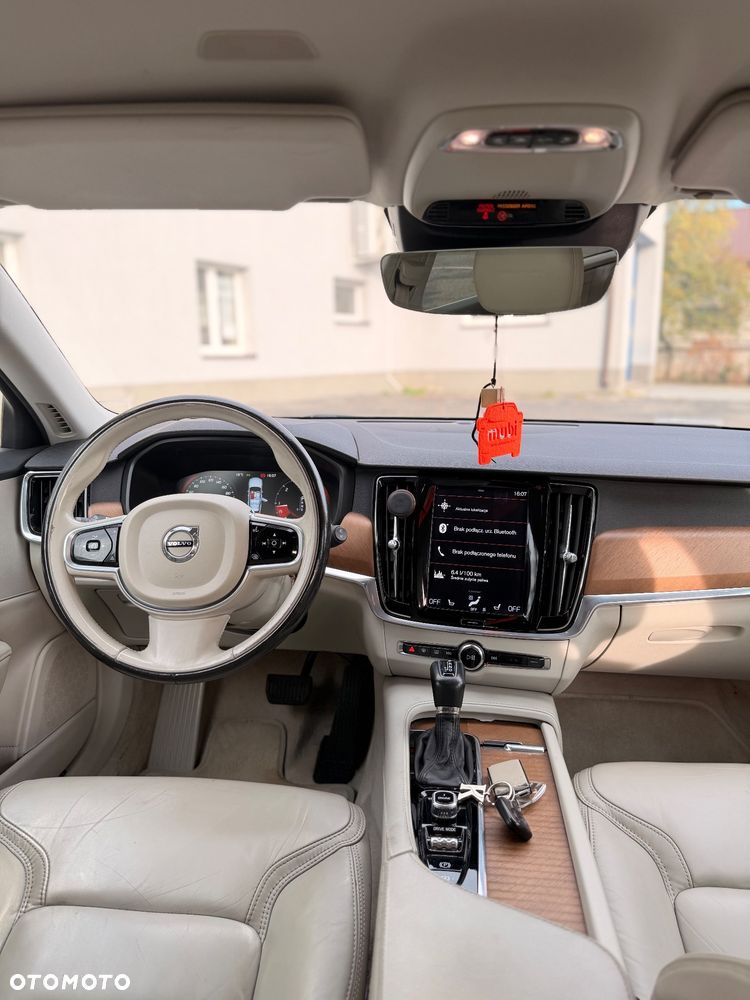 Volvo V90 - 14