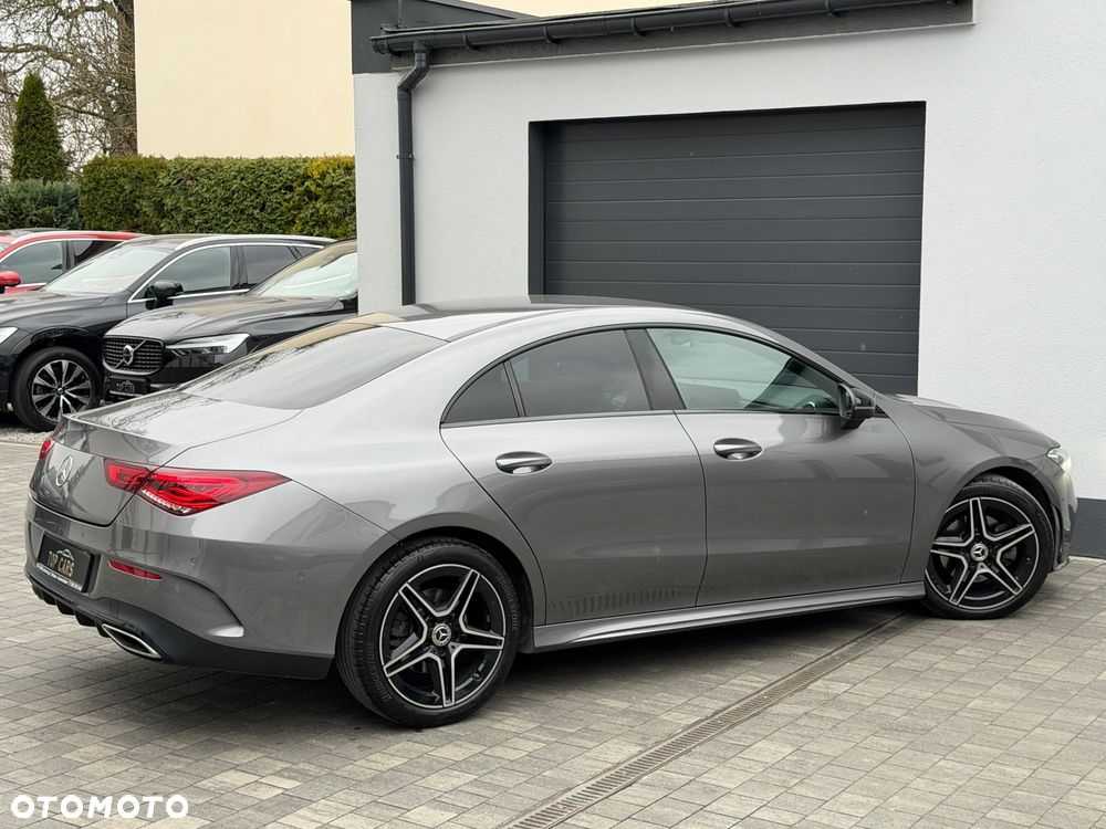 Mercedes-Benz CLA 200 d AMG Line 8G-DCT - 37