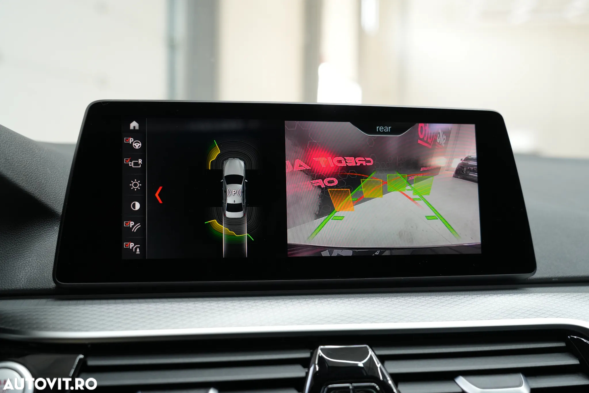 BMW Seria 5 520i AT - 18