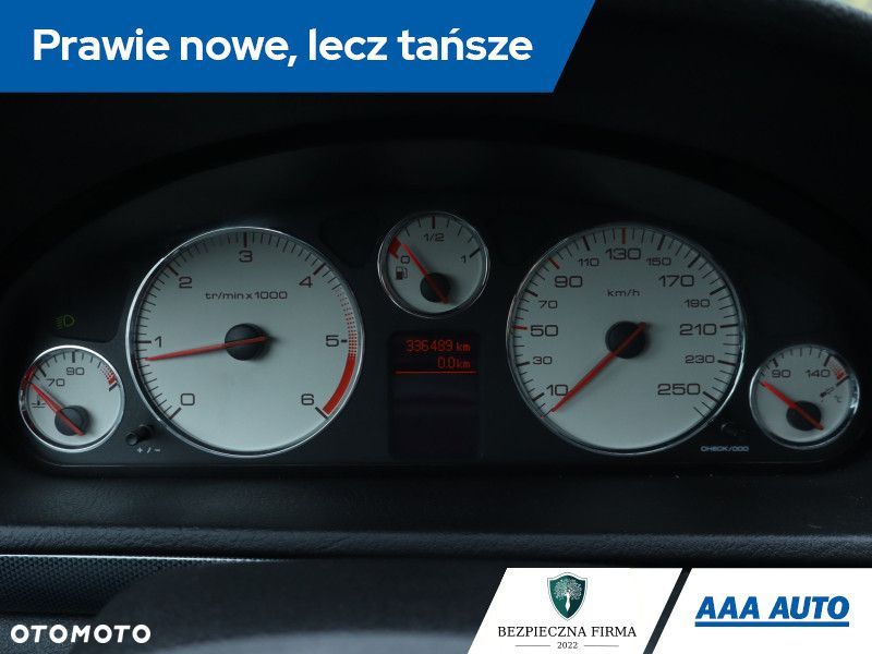 Peugeot 407 - 13