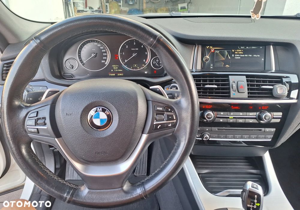BMW X4 xDrive20d - 8