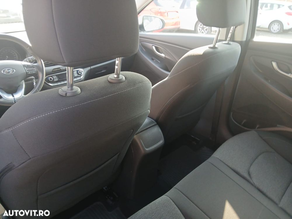 Hyundai i30 1.5 110CP 5DR M/T Highway - 4