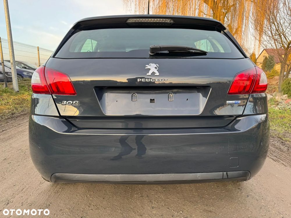 Peugeot 308 - 5