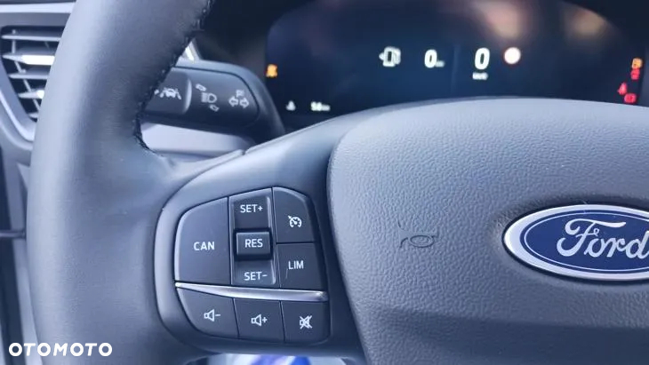 Ford Focus 1.5 EcoBlue Titanium X - 13