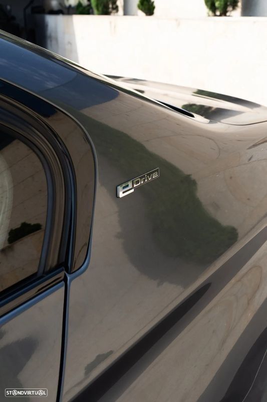 BMW 330 e Pack M Auto - 10