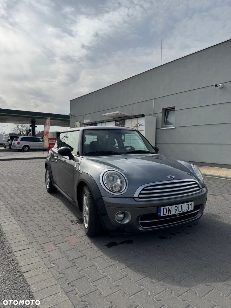 MINI ONE - 1
