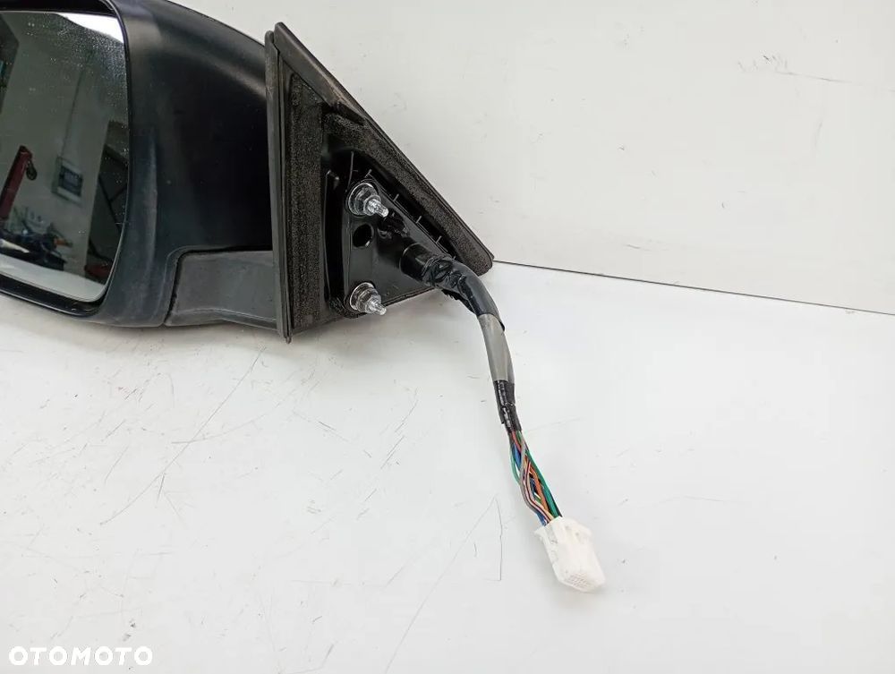 lusterko lewe z kamerą europa 13pin nissan x-trail t32 2014-2021 lak: ean - 4