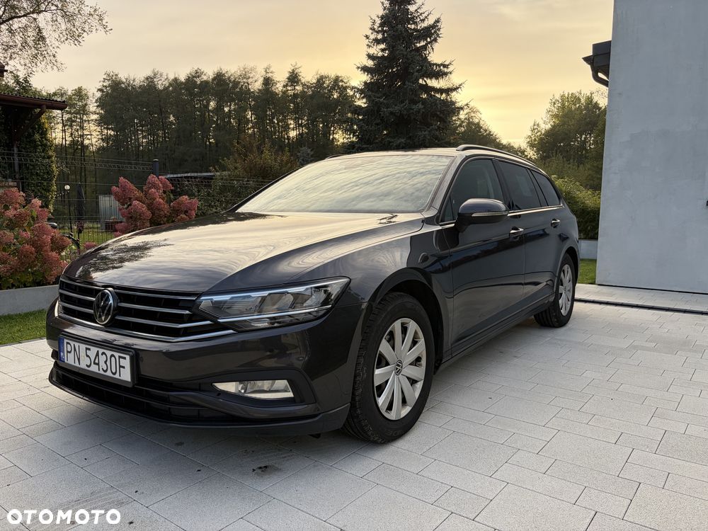 Volkswagen Passat - 2