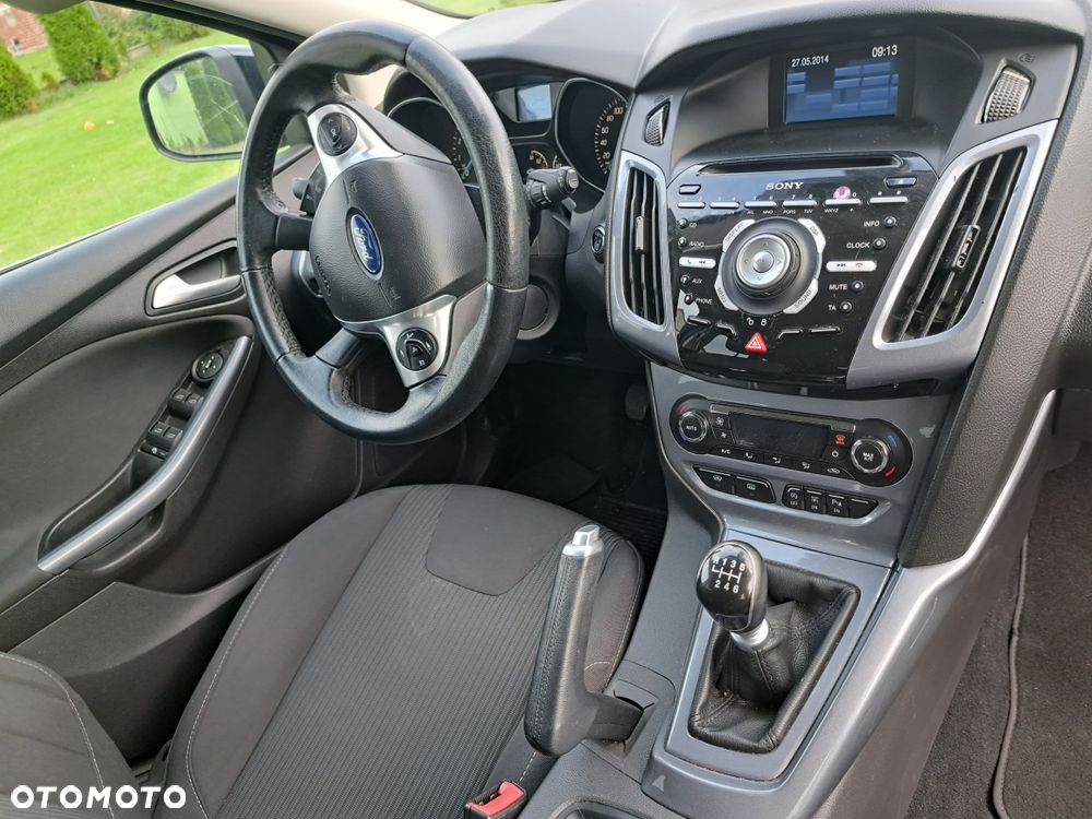 Ford Focus - 8